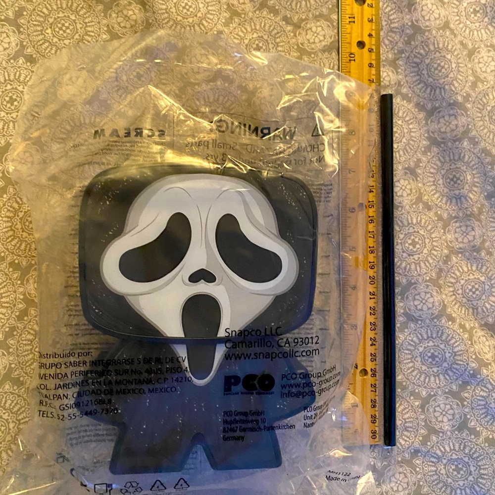 Cinemark Scream 6 sipper w/ straw no longer available new in package! gh…